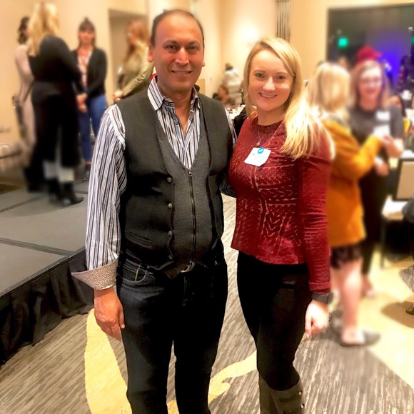 Posh Party Live in Scottsdale, Arizona 🌵💕🛍 - Picture 3 of 3